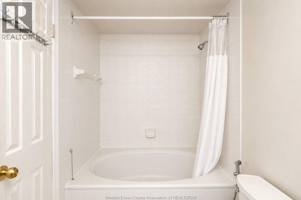 515 Riverside Drive Unit# 1303, Windsor, Ontario  N9A 7C3 - Photo 32 - 26020958