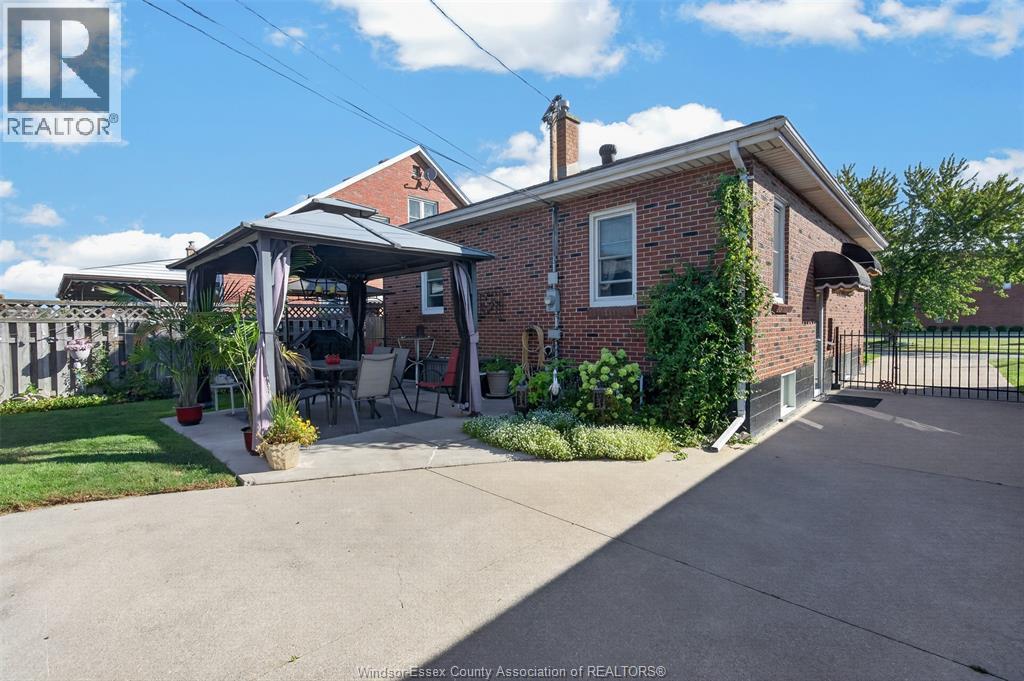 1859 Chandler, Windsor, Ontario  N8W 4A2 - Photo 30 - 26020820