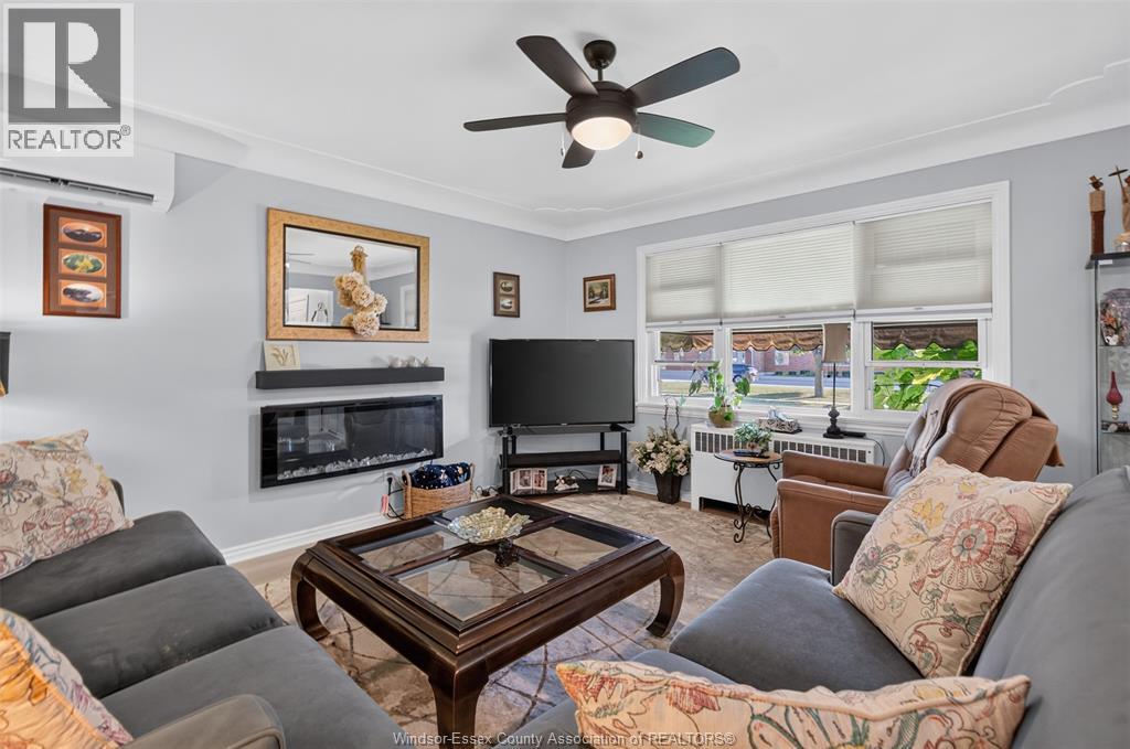 1859 Chandler, Windsor, Ontario  N8W 4A2 - Photo 9 - 26020820