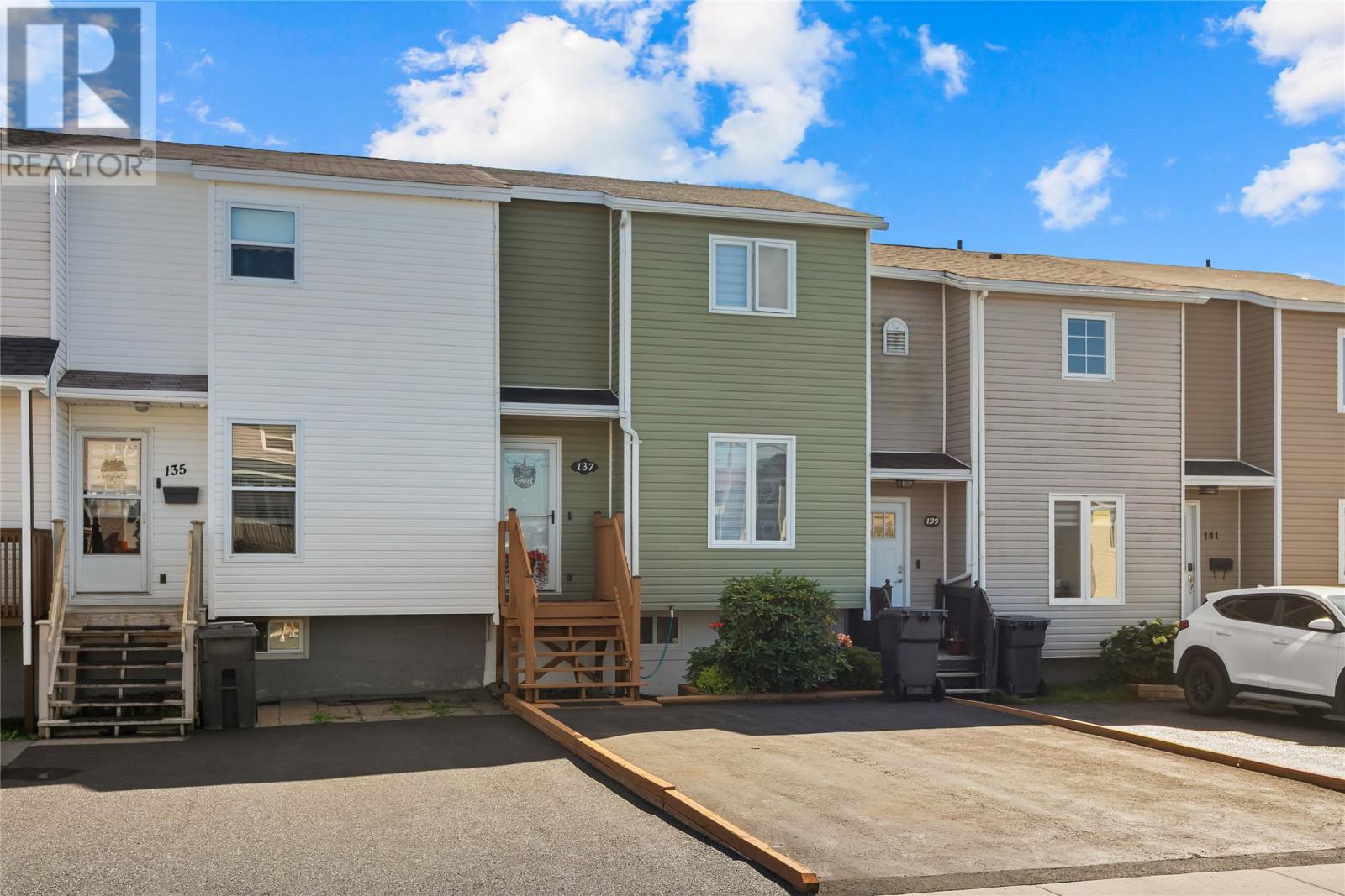 137 Farrell Drive, Mount Pearl, Newfoundland & Labrador  A1N 3G4 - Photo 2 - 1302382