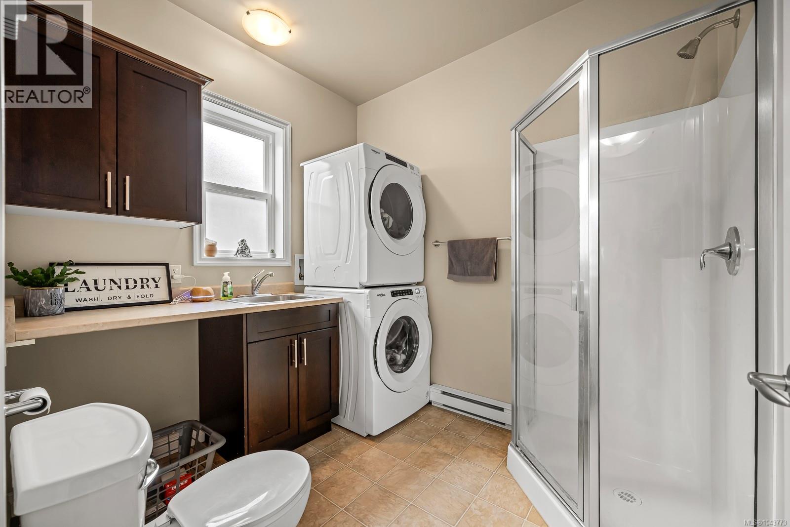 2668 Grizedale Ave, Cumberland, British Columbia V0R 1S0 - Photo 13 - 1043773