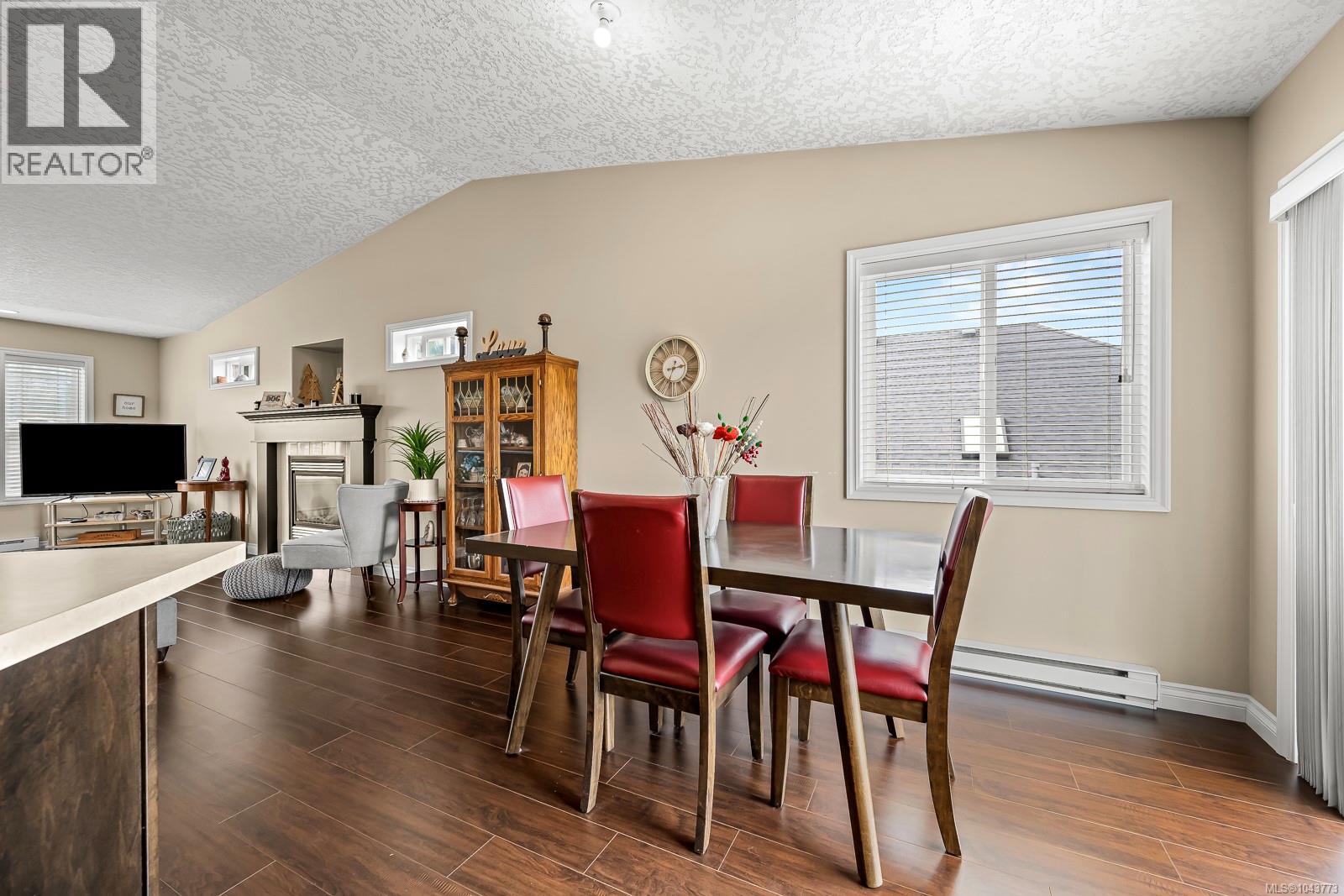 2668 Grizedale Ave, Cumberland, British Columbia V0R 1S0 - Photo 26 - 1043773