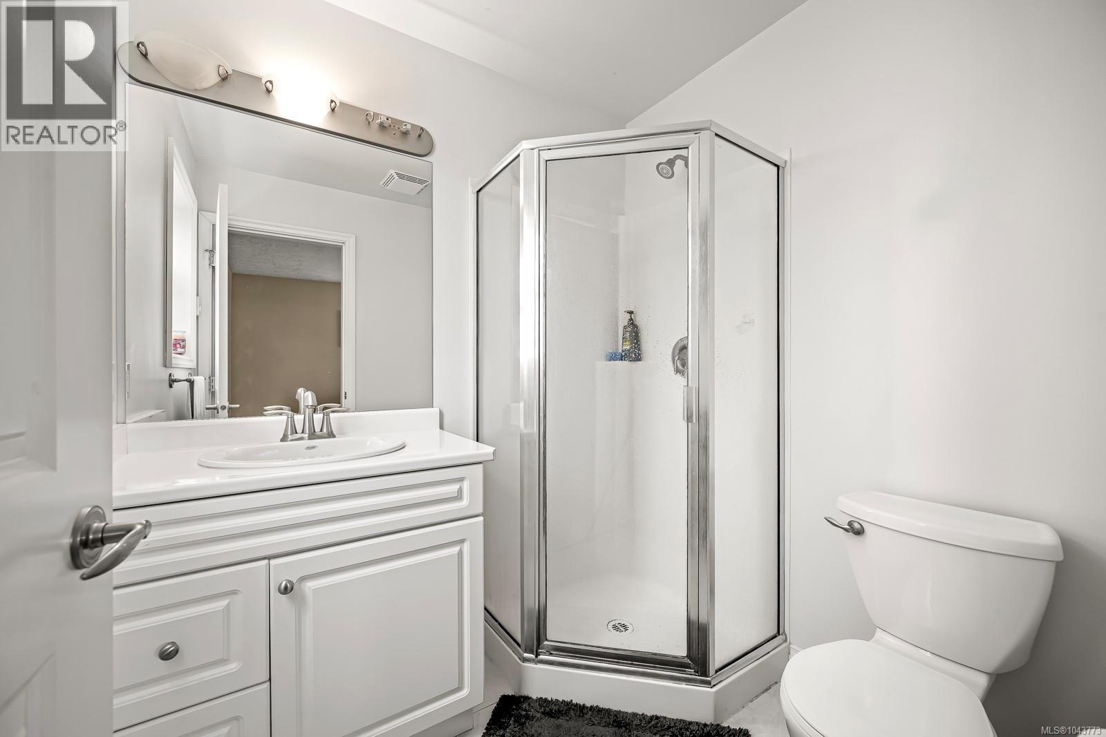 2668 Grizedale Ave, Cumberland, British Columbia V0R 1S0 - Photo 40 - 1043773