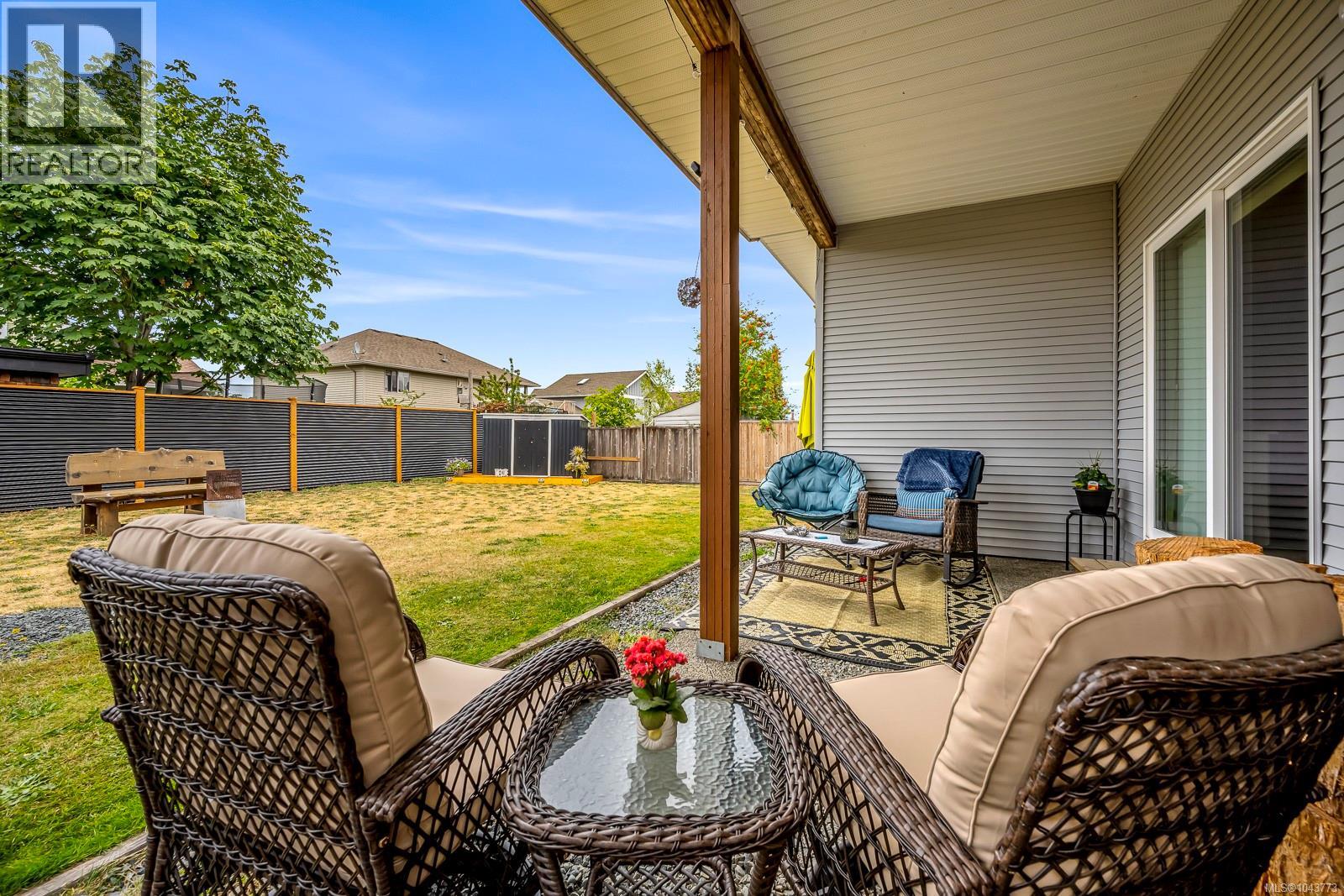 2668 Grizedale Ave, Cumberland, British Columbia V0R 1S0 - Photo 8 - 1043773