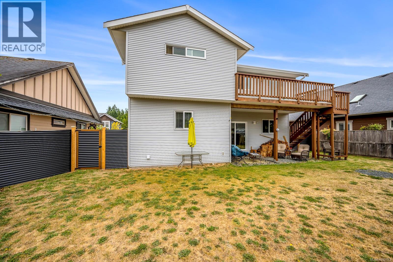 2668 Grizedale Ave, Cumberland, British Columbia V0R 1S0 - Photo 52 - 1043773