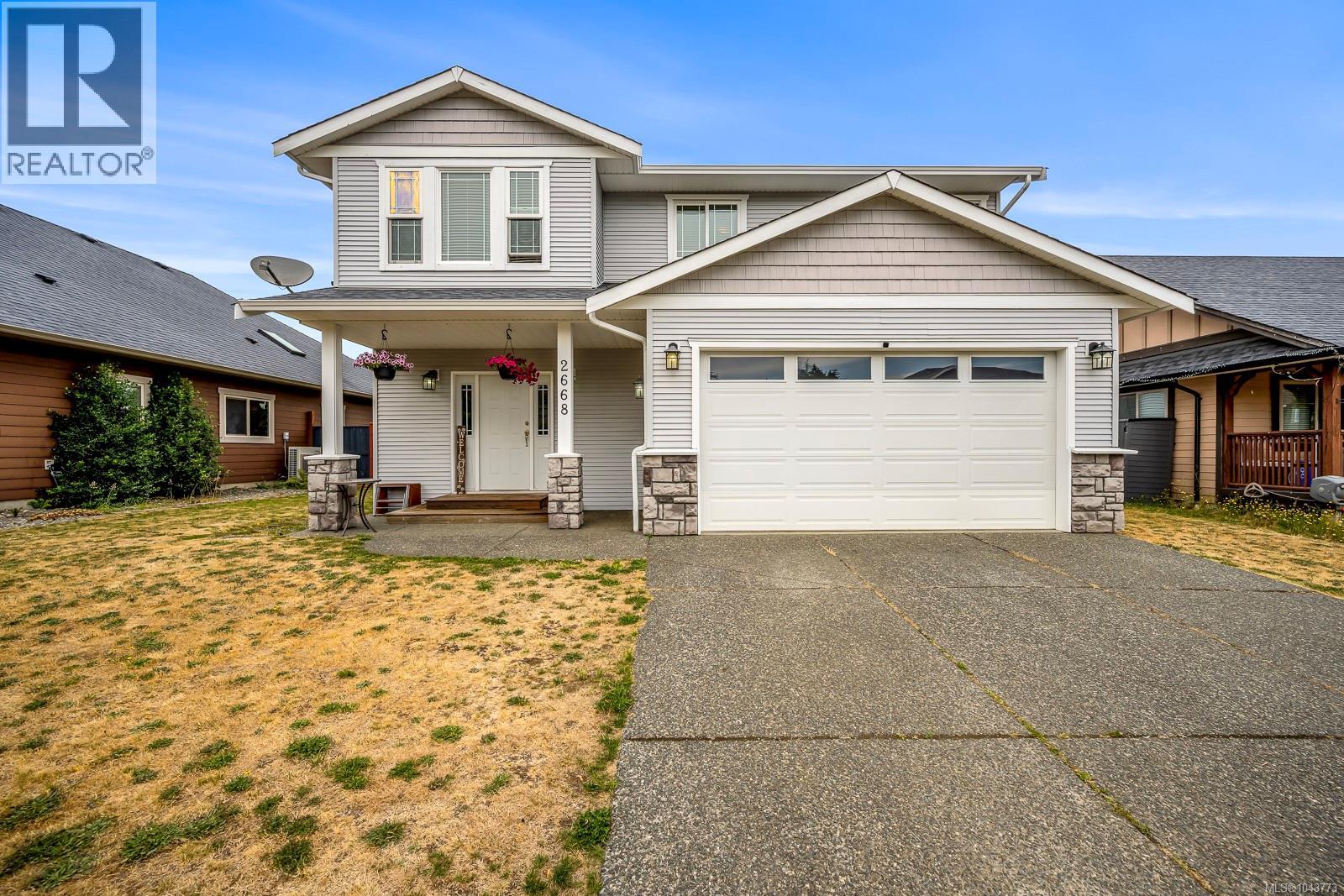 2668 Grizedale Ave, Cumberland, British Columbia