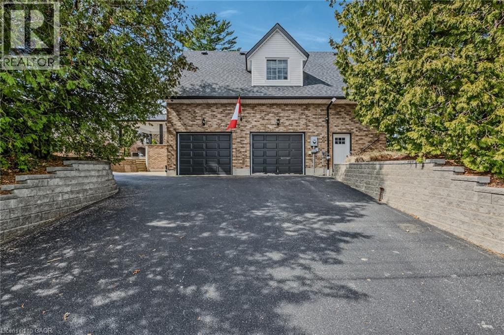 208 Victoria Street, Simcoe, Ontario  N3Y 4K2 - Photo 4 - 40855467