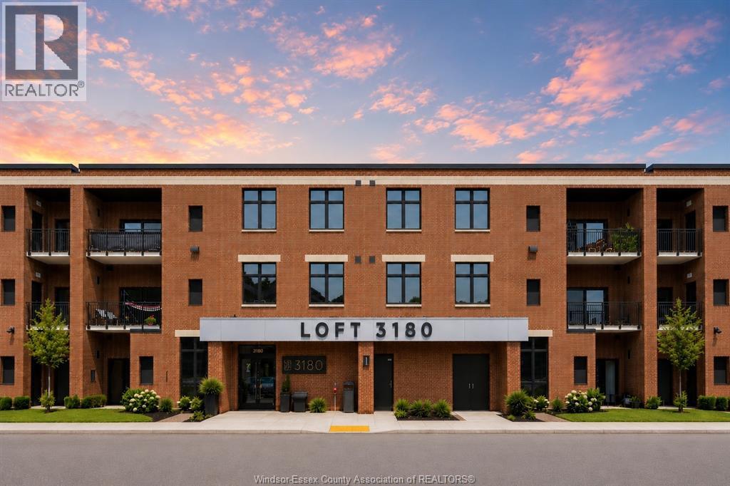 MLS# 26020933: 3180 MEADOWBROOK LANE Unit# 106, Windsor, Canada