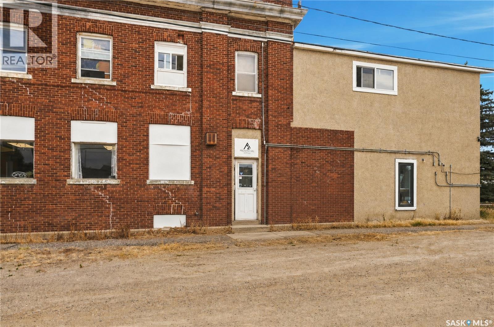 245 3rd Street, Craik, Saskatchewan  S0G 0V0 - Photo 3 - SK046768
