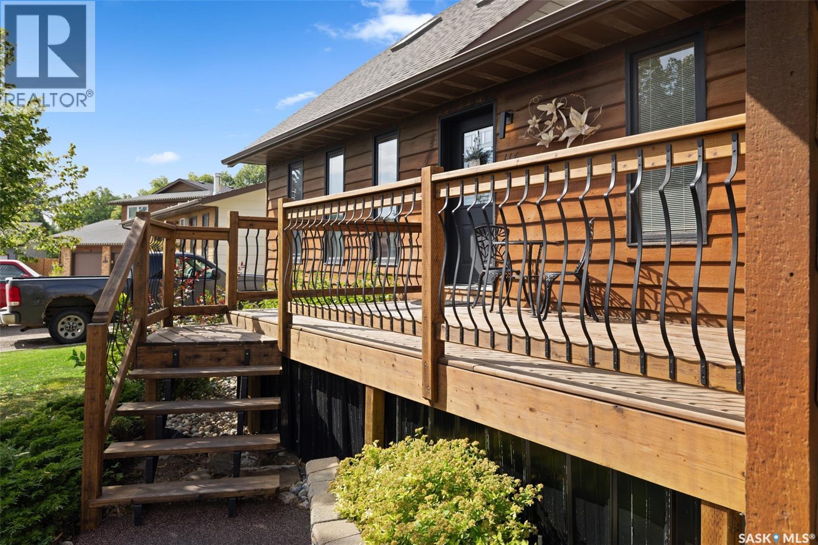 116 Courtside Crescent, Pilot Butte, Saskatchewan  S0G 3Z0 - Photo 4 - SK046612
