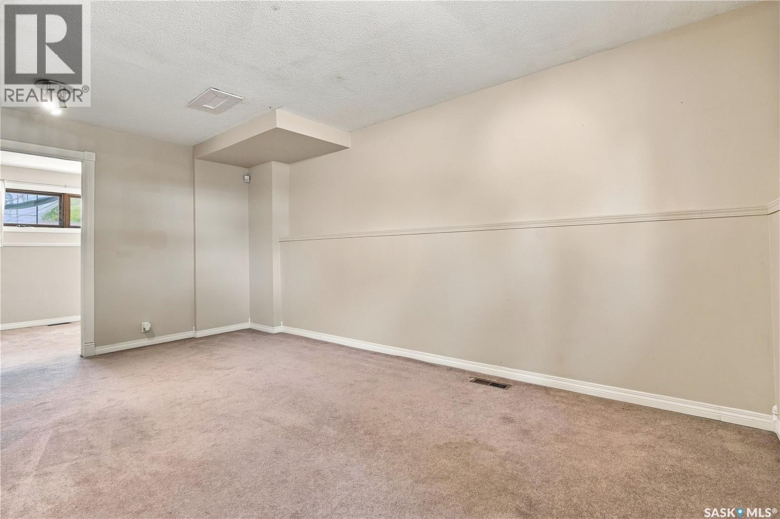 145 Dalgliesh Drive, Regina, Saskatchewan  S4R 5T1 - Photo 30 - SK046590