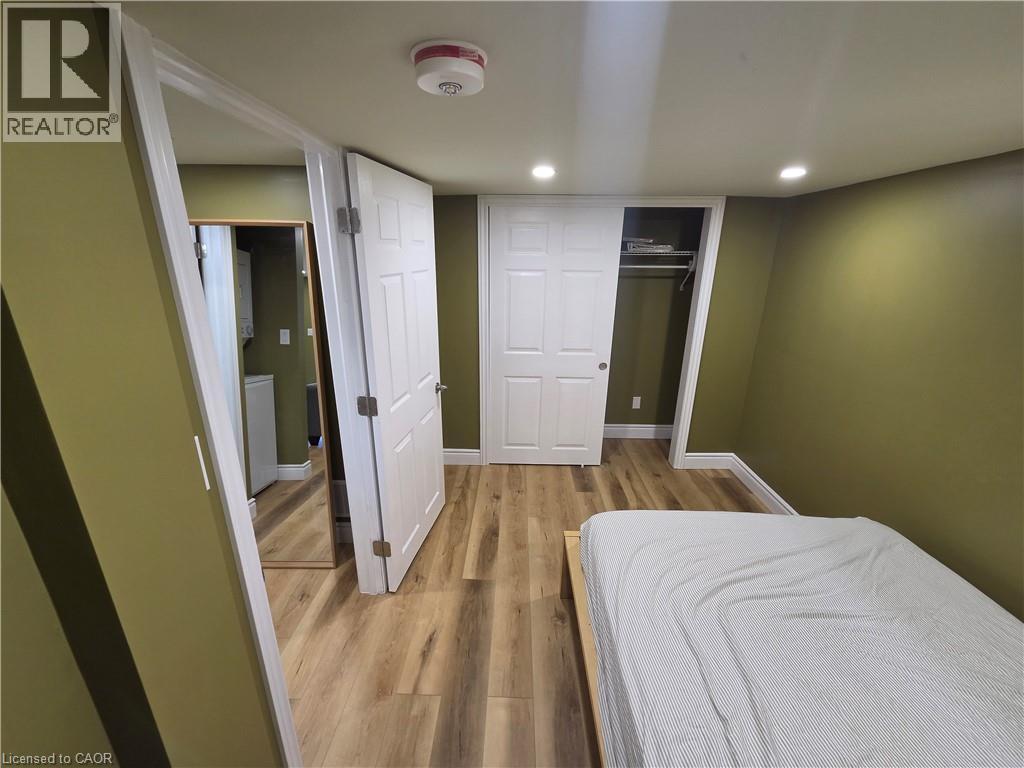 709 Windflower Crescent, Kitchener, Ontario  N2E 4B3 - Photo 18 - 40844152