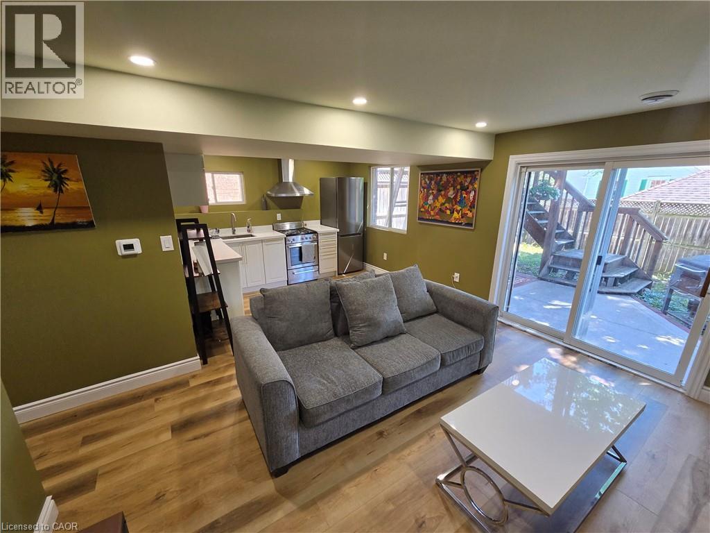 709 Windflower Crescent, Kitchener, Ontario  N2E 4B3 - Photo 8 - 40844152