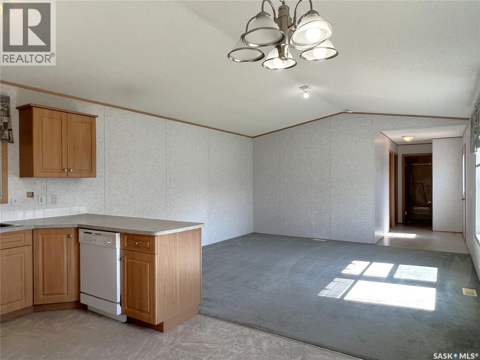 309 2nd Street Nw, Goodsoil, Saskatchewan  S0M 1A0 - Photo 5 - SK038482