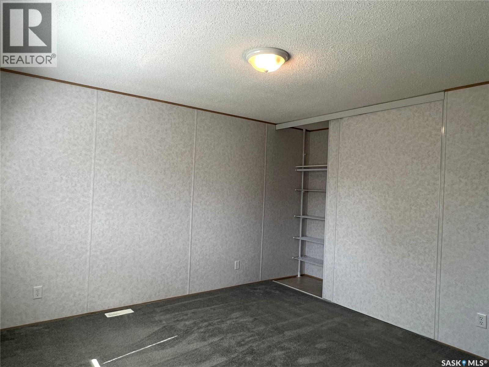 309 2nd Street Nw, Goodsoil, Saskatchewan  S0M 1A0 - Photo 6 - SK038482