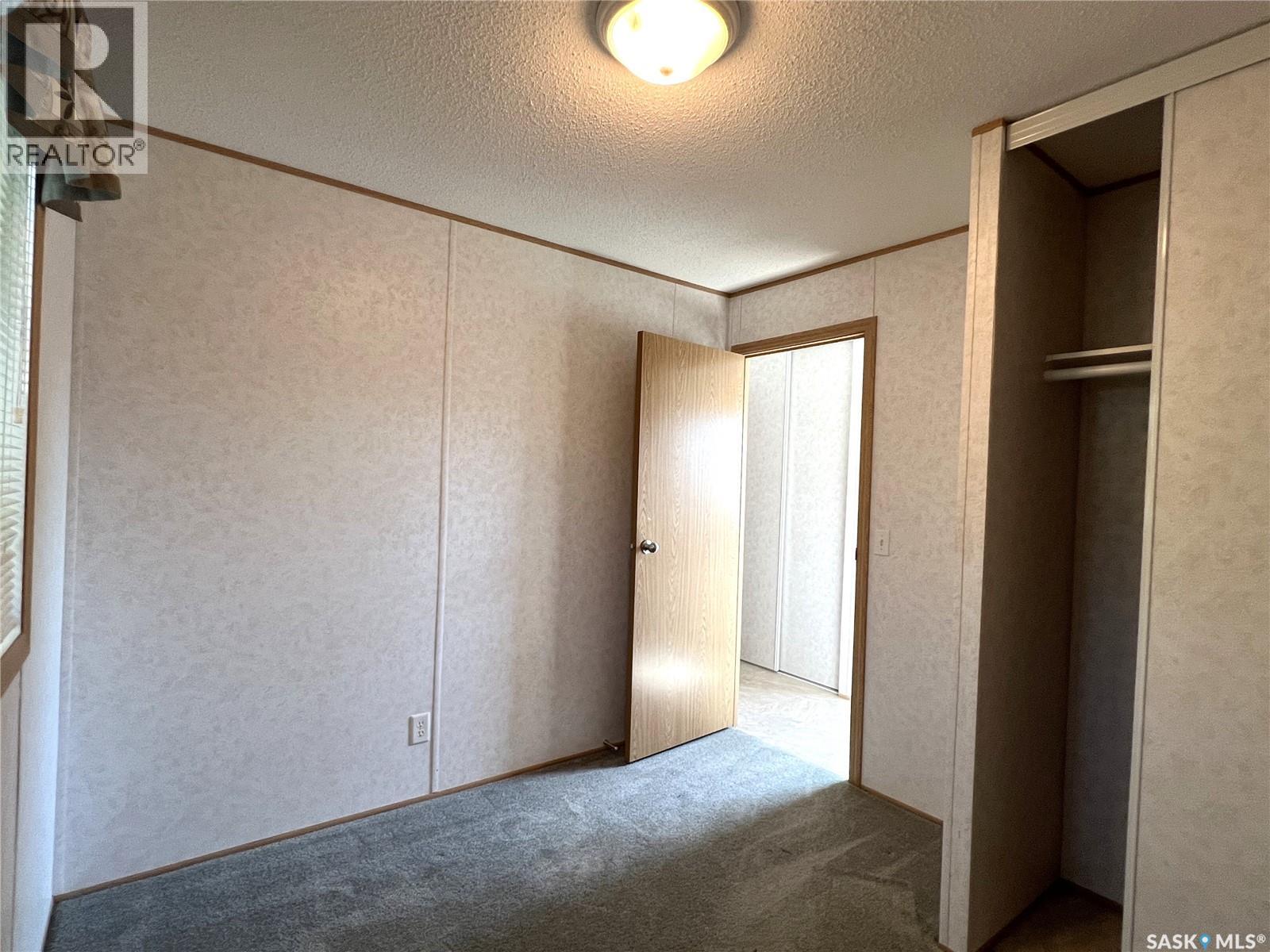309 2nd Street Nw, Goodsoil, Saskatchewan  S0M 1A0 - Photo 11 - SK038482