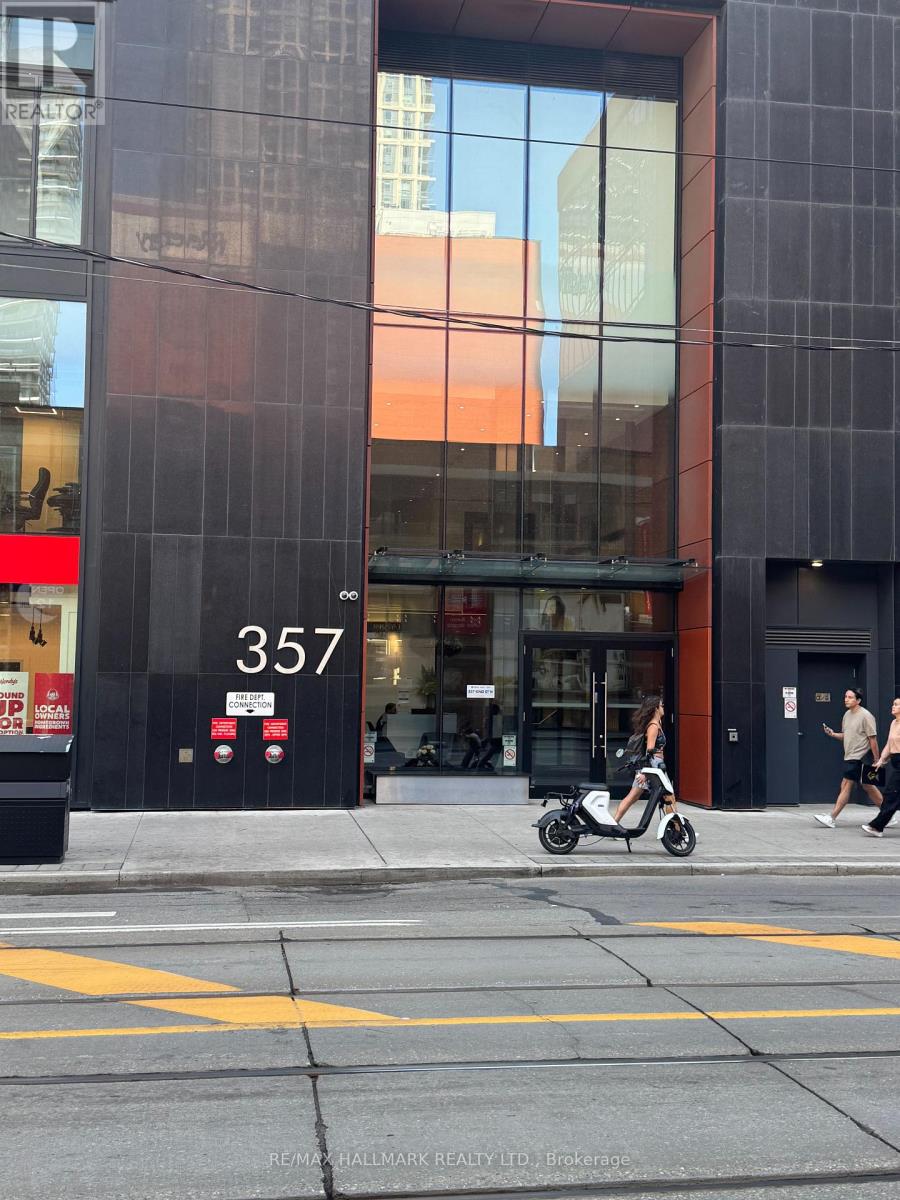 1504 - 357 KING STREET W, Toronto, Ontario