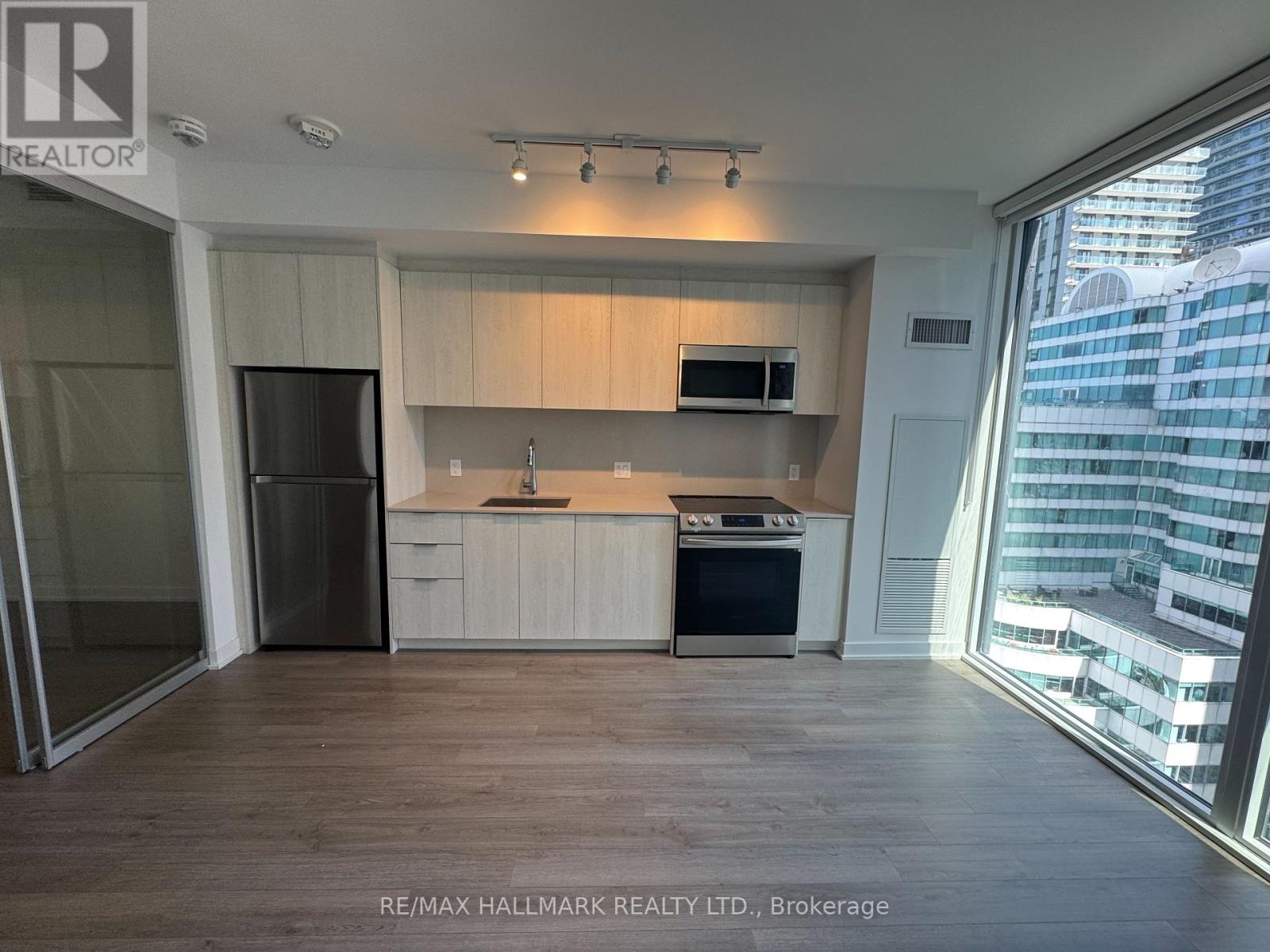 1504 - 357 King Street W, Toronto, Ontario  M5V 0S7 - Photo 6 - C13715572