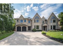 9 SAINTFIELD AVENUE, Toronto, Ontario