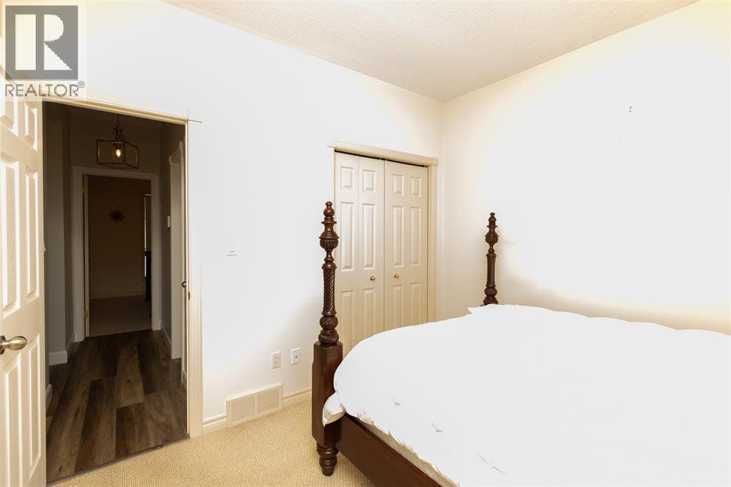 582 Riverside Drive, St Clair, Ontario  N0N 1G0 - Photo 23 - 26020952