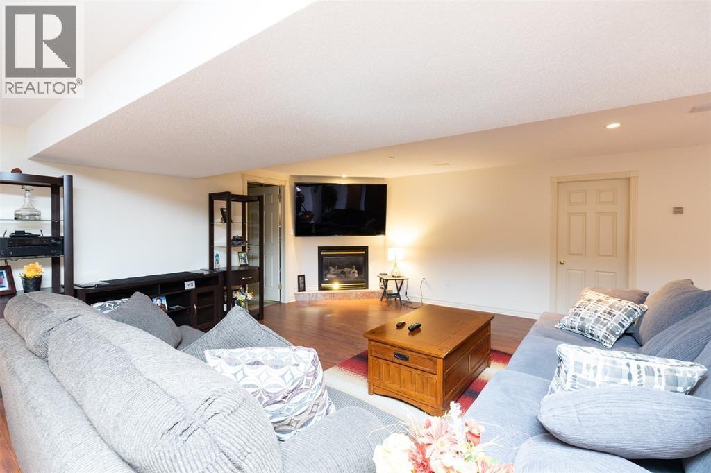 582 Riverside Drive, St Clair, Ontario  N0N 1G0 - Photo 30 - 26020952