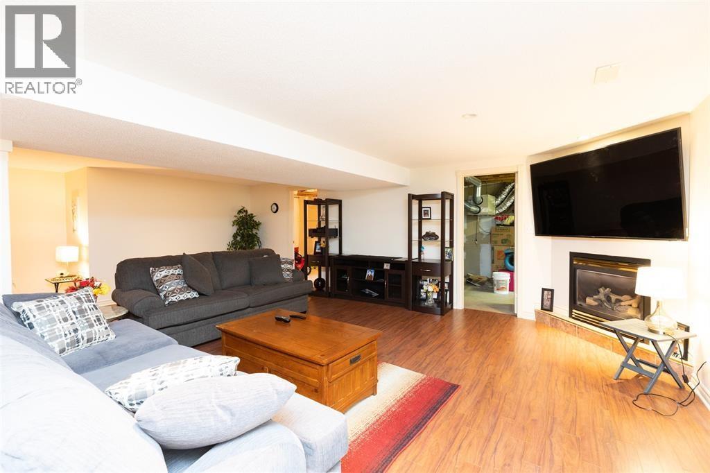 582 Riverside Drive, St Clair, Ontario  N0N 1G0 - Photo 32 - 26020952