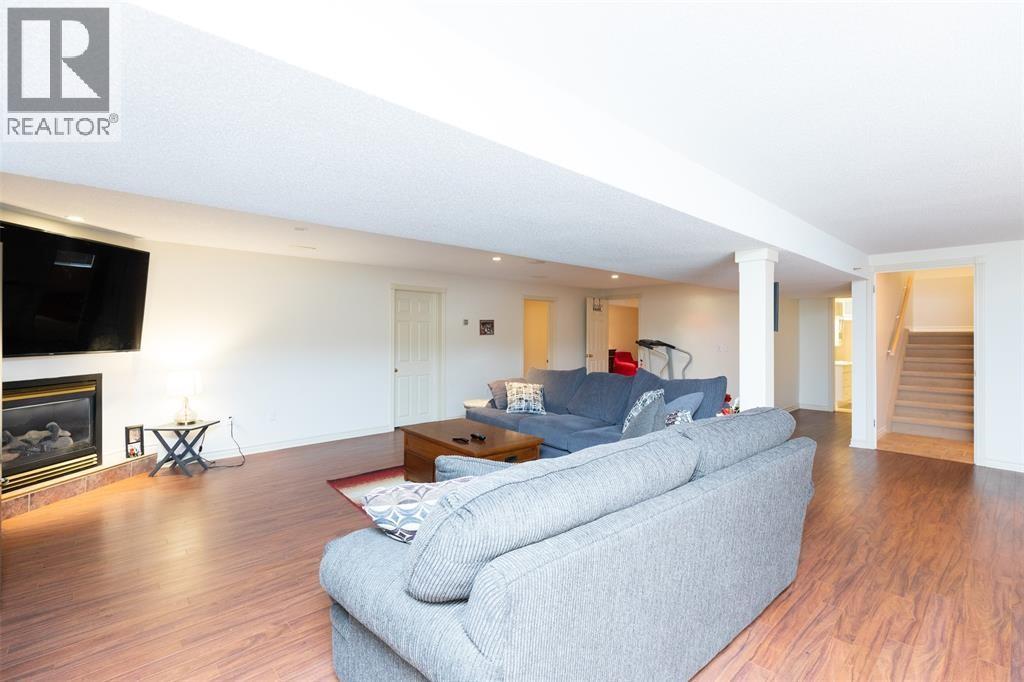 582 Riverside Drive, St Clair, Ontario  N0N 1G0 - Photo 33 - 26020952