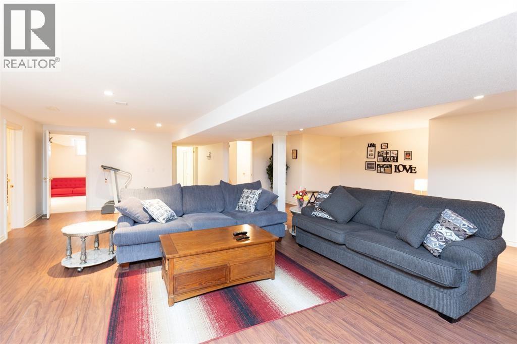 582 Riverside Drive, St Clair, Ontario  N0N 1G0 - Photo 34 - 26020952