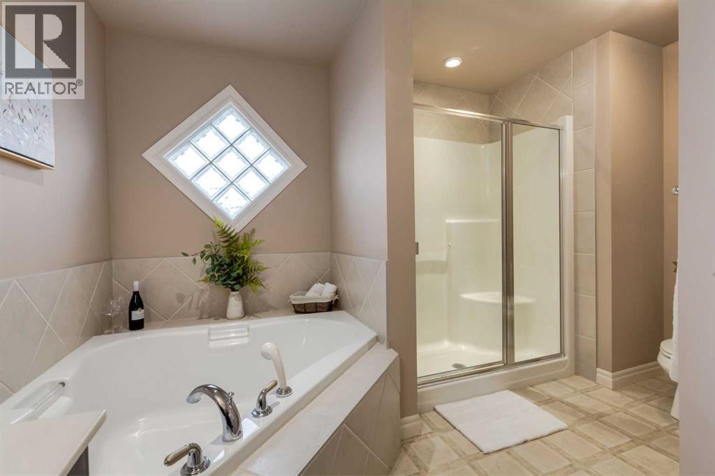 357 Kincora Drive NW, Calgary, Alberta  T3R 1N3 - Photo 26 - A2339111