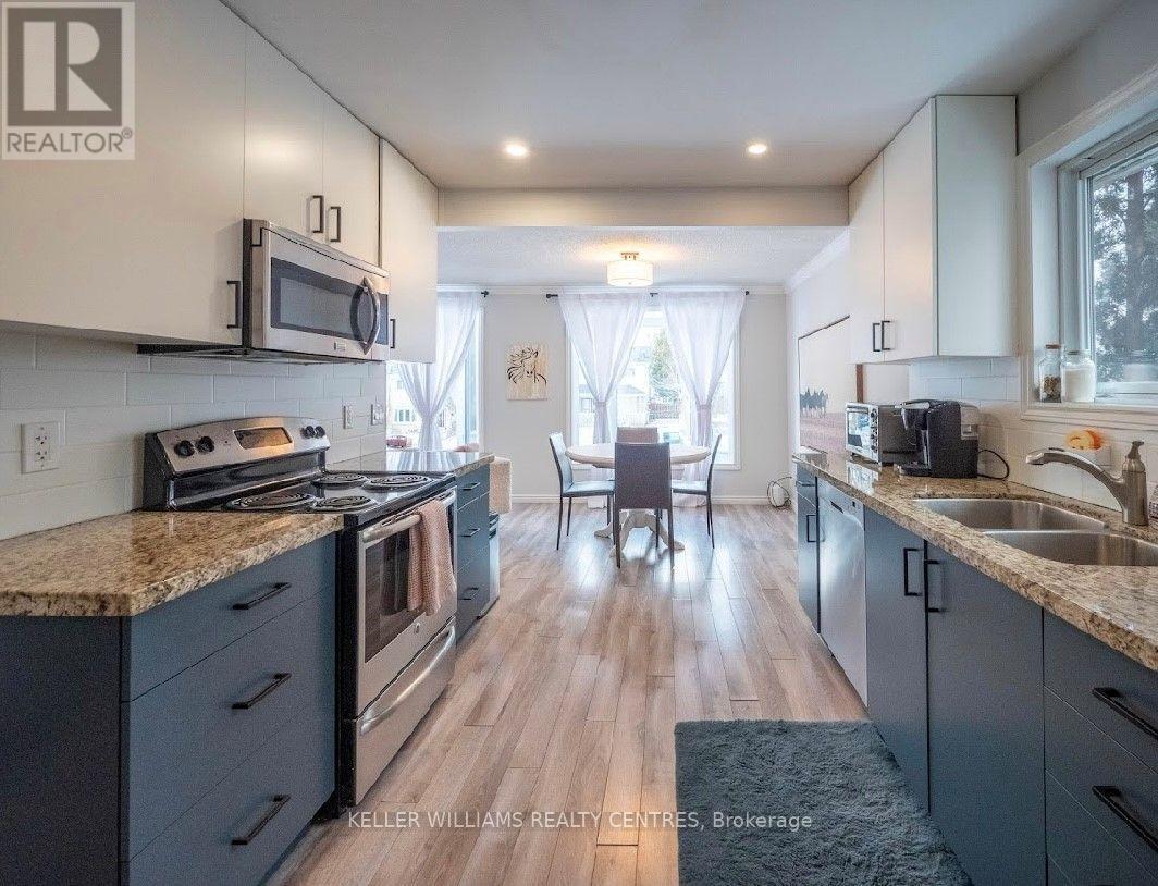 Upper - 807 Greenfield Crescent, Newmarket, Ontario  L3Y 3B2 - Photo 2 - N13621690