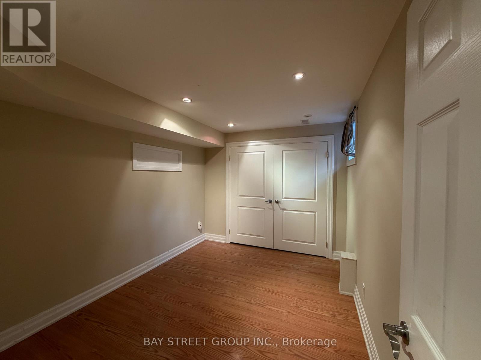 56 Albright (Lower) Crescent, Richmond Hill, Ontario  L4E 4Z4 - Photo 12 - N13655396