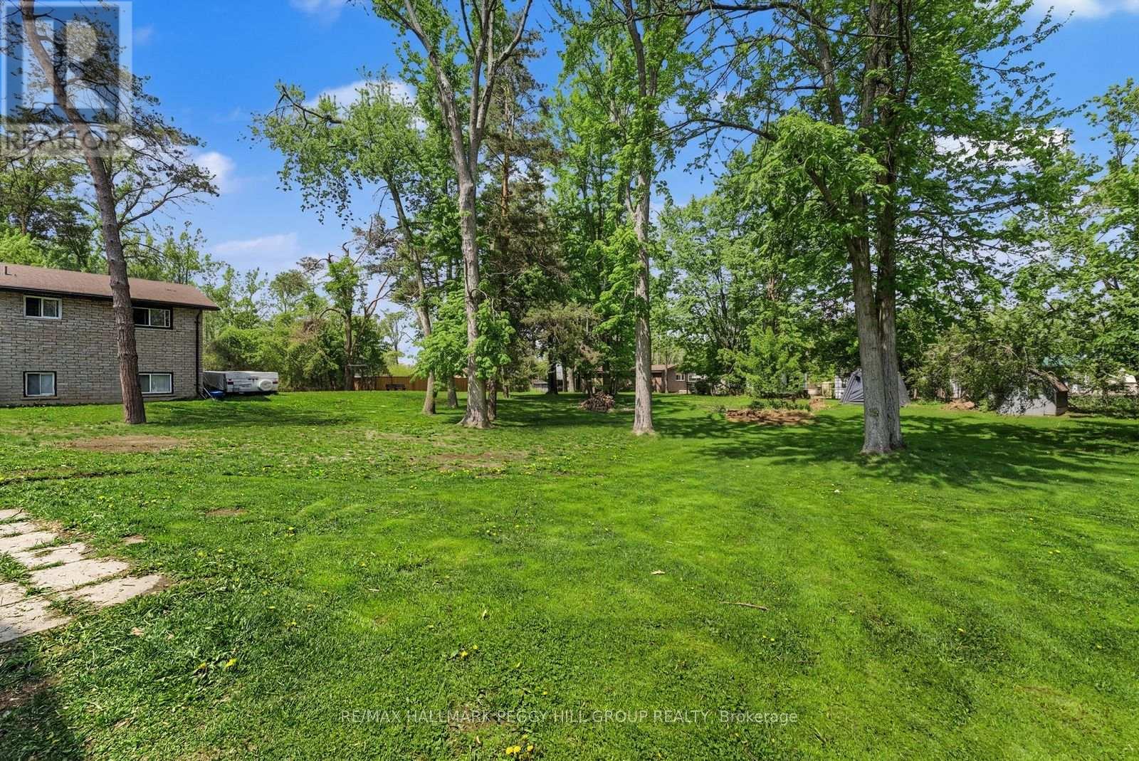 22 Olive Crescent, Orillia, Ontario  L3V 1G1 - Photo 12 - S13649236
