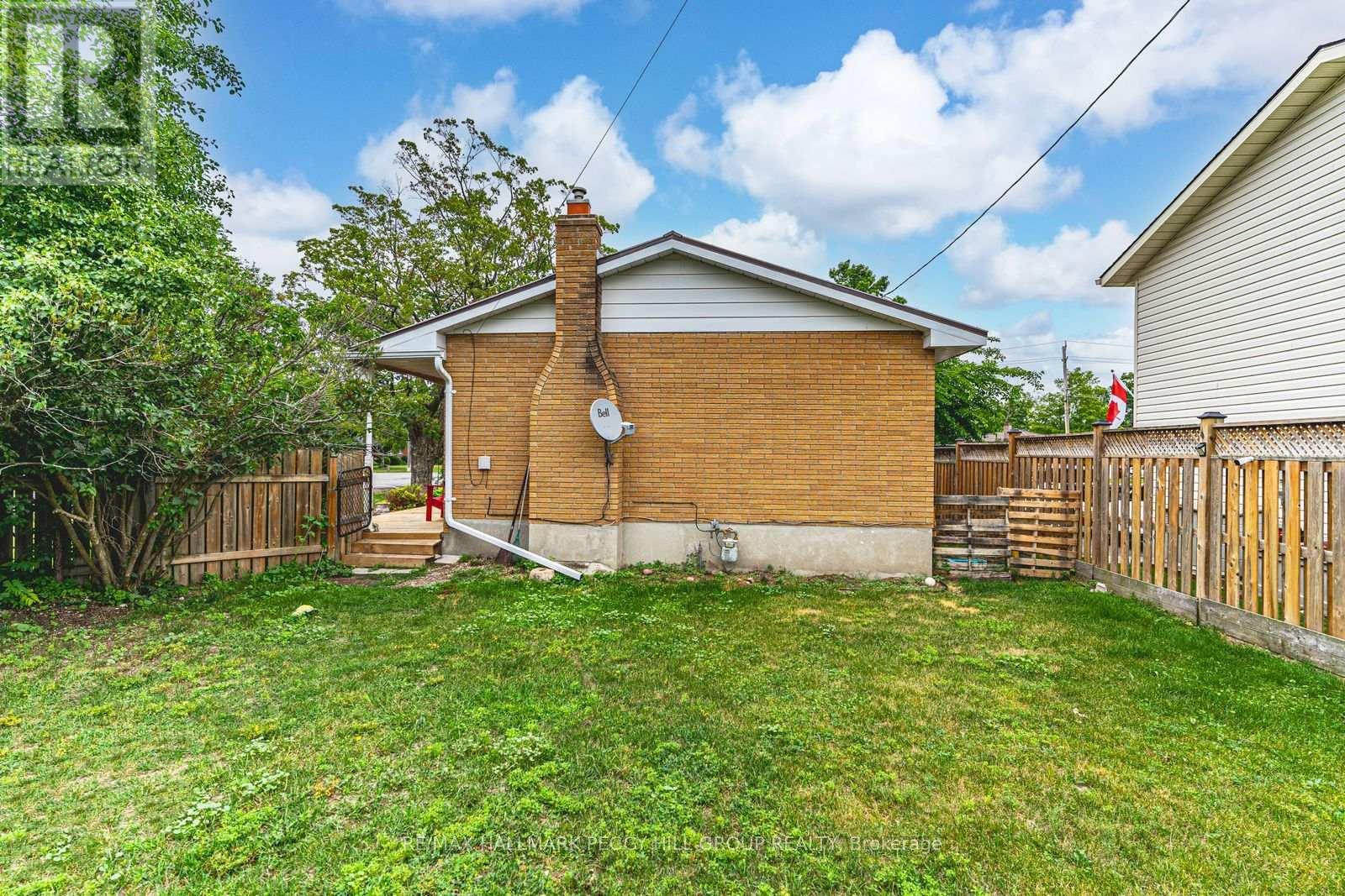 423 Mary Street, Orillia, Ontario  L3V 3G5 - Photo 17 - S13662954