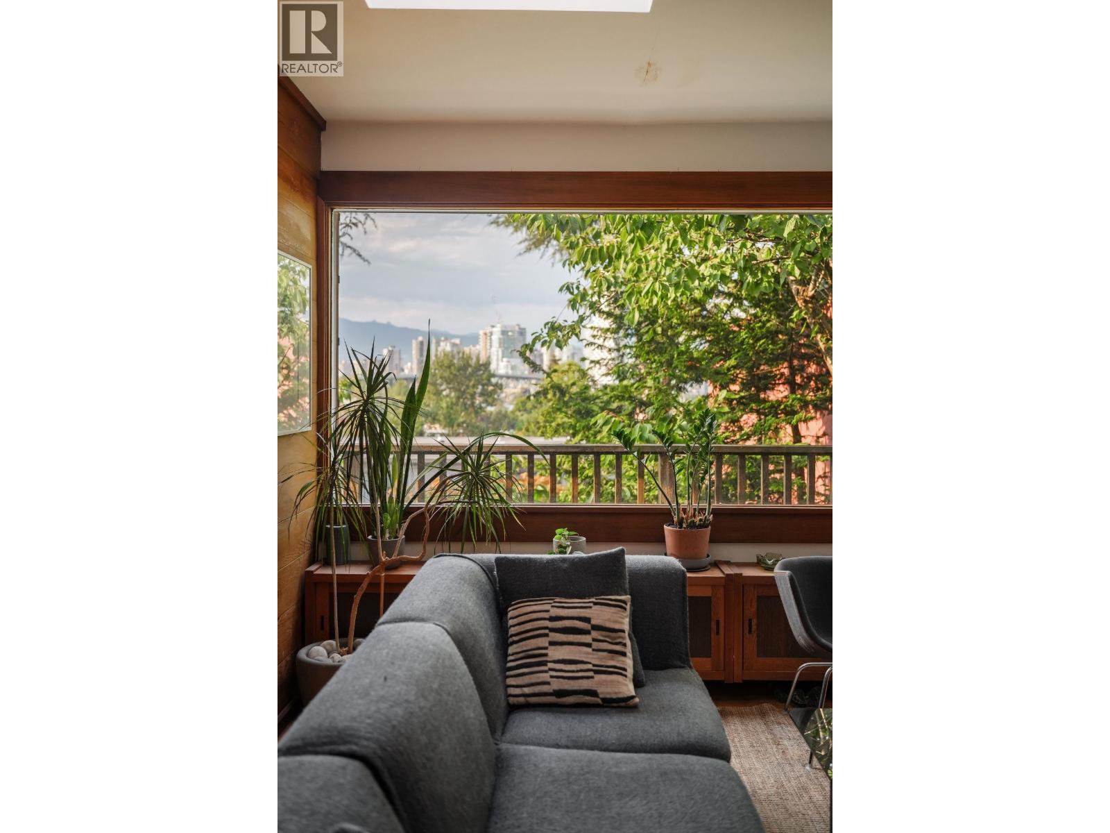 1243 W 7th Avenue, Vancouver, British Columbia  V6H 1B7 - Photo 14 - R3159350