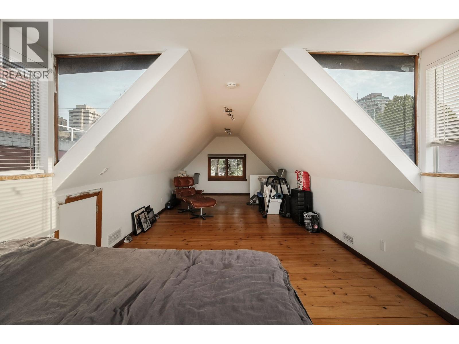 1243 W 7th Avenue, Vancouver, British Columbia  V6H 1B7 - Photo 32 - R3159350