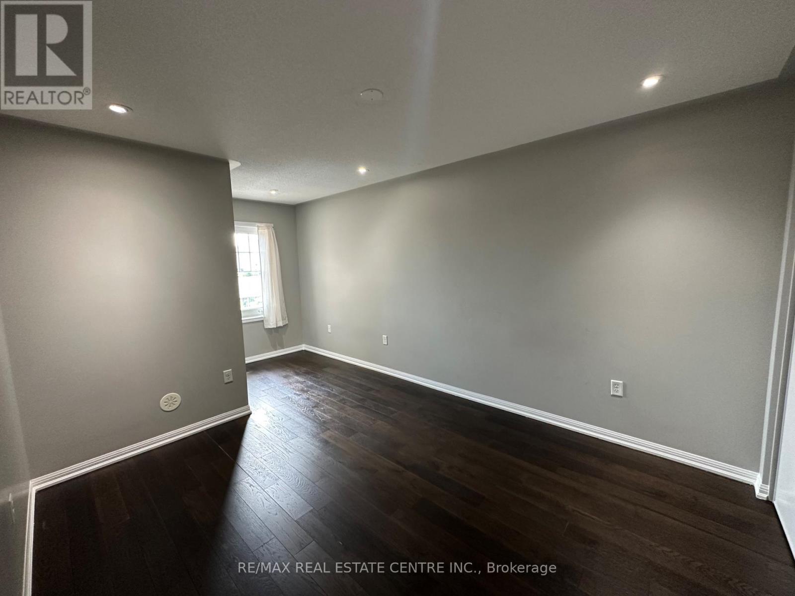 Residential - 52 Commuter Drive, Brampton, Ontario  L7A 0R3 - Photo 33 - W13711522