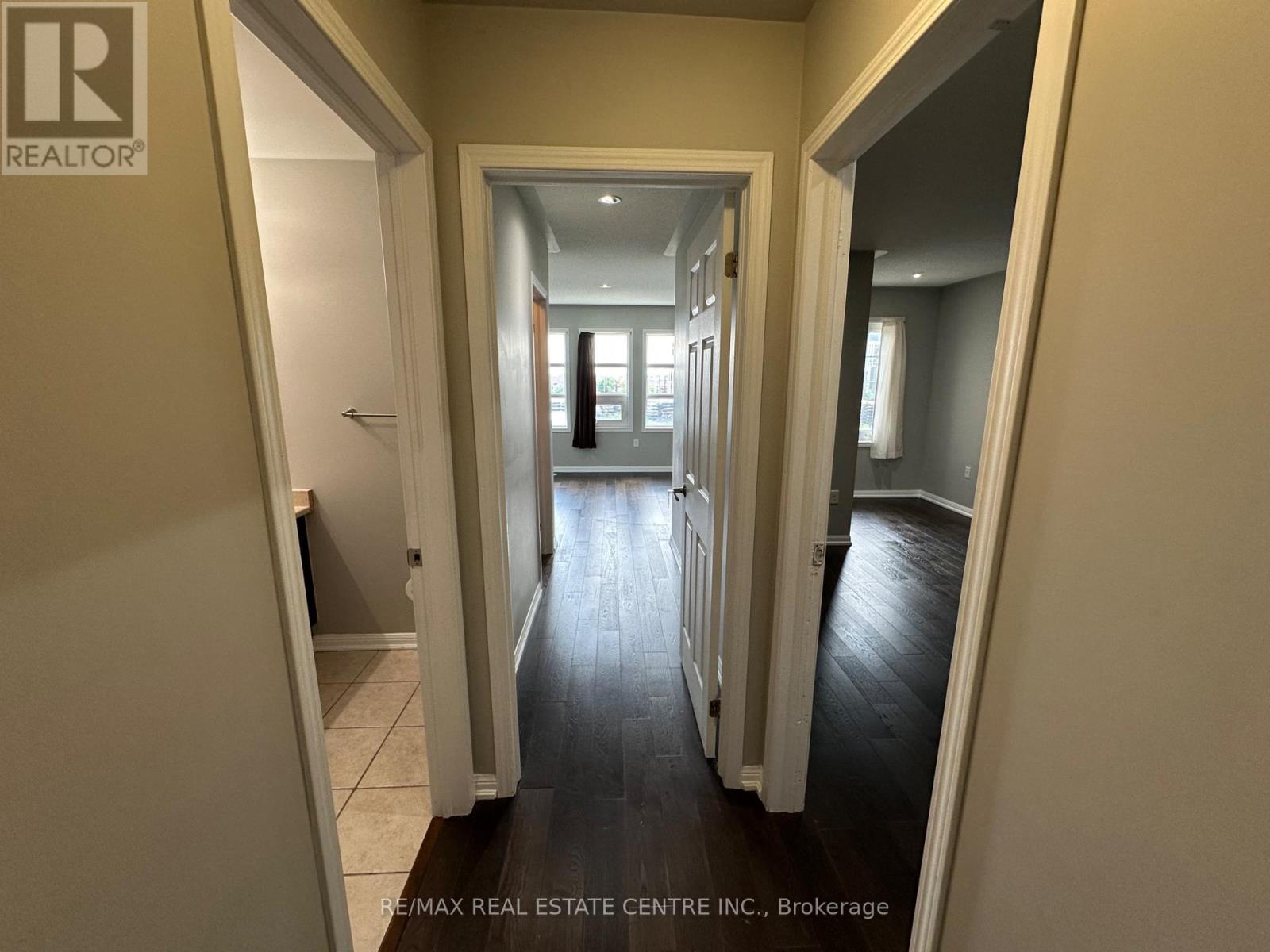 Residential - 52 Commuter Drive, Brampton, Ontario  L7A 0R3 - Photo 32 - W13711522