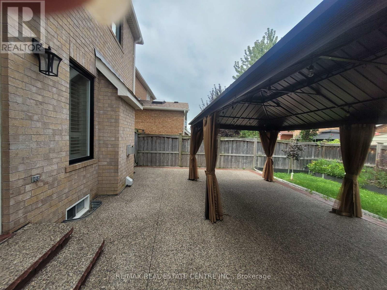 3081 Mission Hill Drive, Mississauga, Ontario  L5M 0B8 - Photo 36 - W13713572