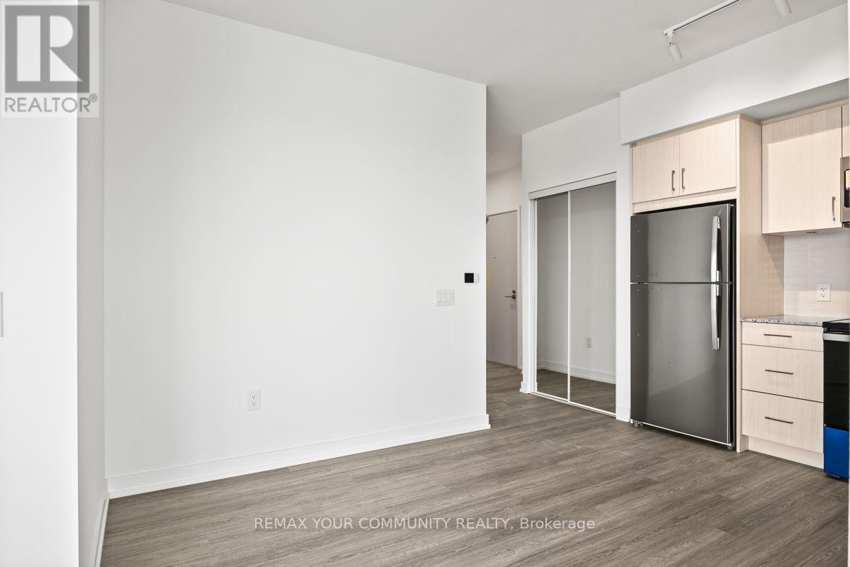 1802 - 4010 Eglinton Avenue, Toronto, Ontario  M9A 0G5 - Photo 5 - W13713340
