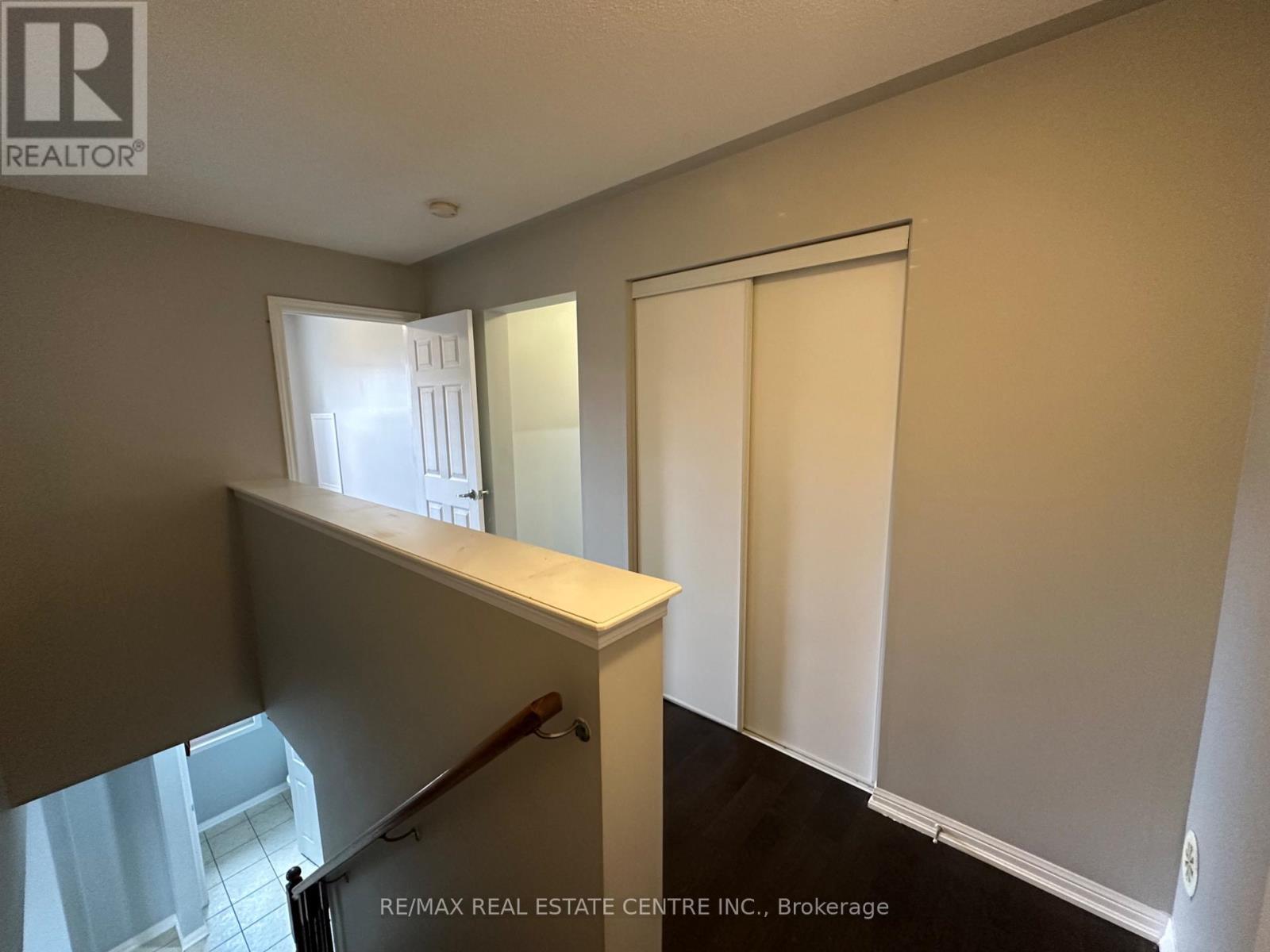 Residential - 52 Commuter Drive, Brampton, Ontario  L7A 0R3 - Photo 30 - W13711522