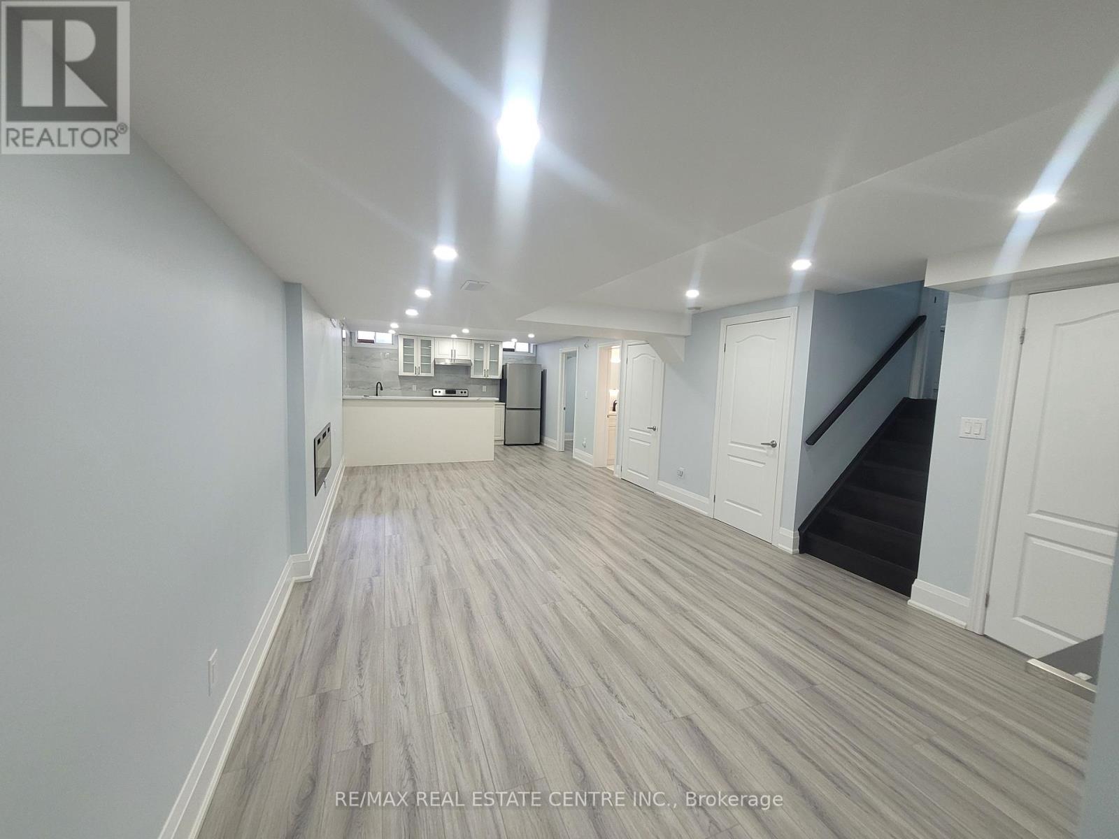 3081 Mission Hill Drive, Mississauga, Ontario  L5M 0B8 - Photo 30 - W13713572