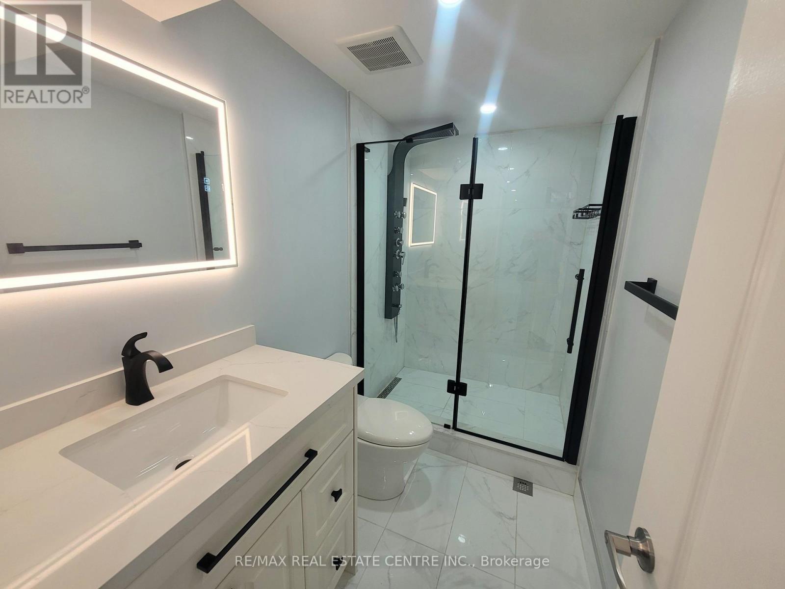 3081 Mission Hill Drive, Mississauga, Ontario  L5M 0B8 - Photo 20 - W13713572