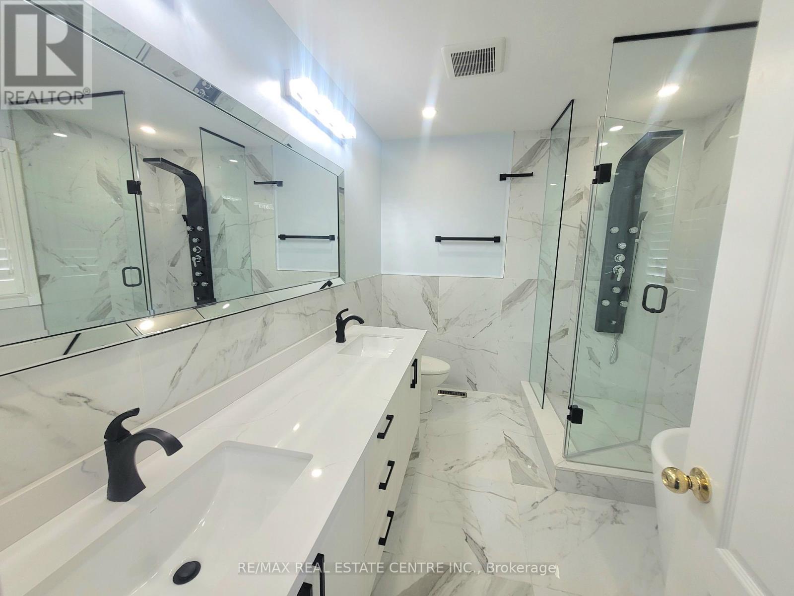 3081 Mission Hill Drive, Mississauga, Ontario  L5M 0B8 - Photo 26 - W13713572