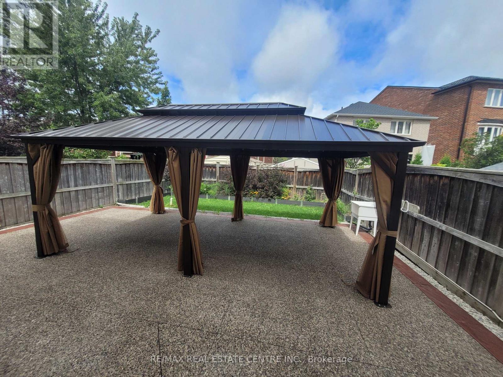 3081 Mission Hill Drive, Mississauga, Ontario  L5M 0B8 - Photo 35 - W13713572