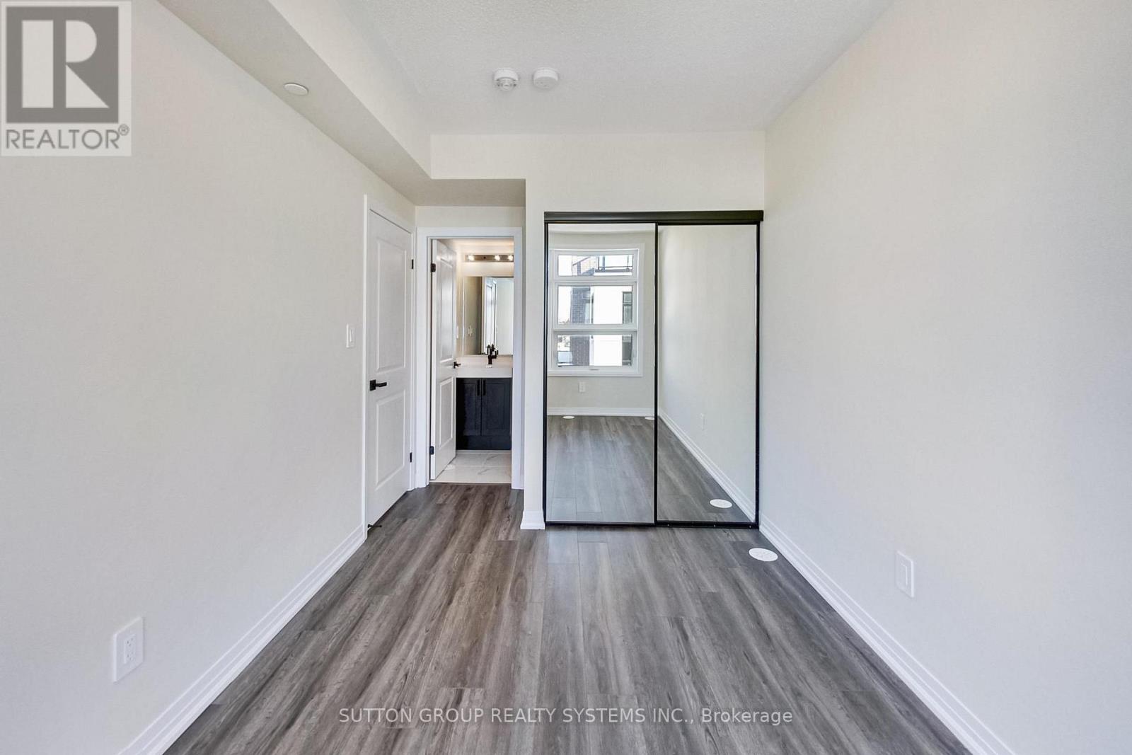 114 - 1585 Rose Way, Milton, Ontario  L9E 0J2 - Photo 26 - W13716354