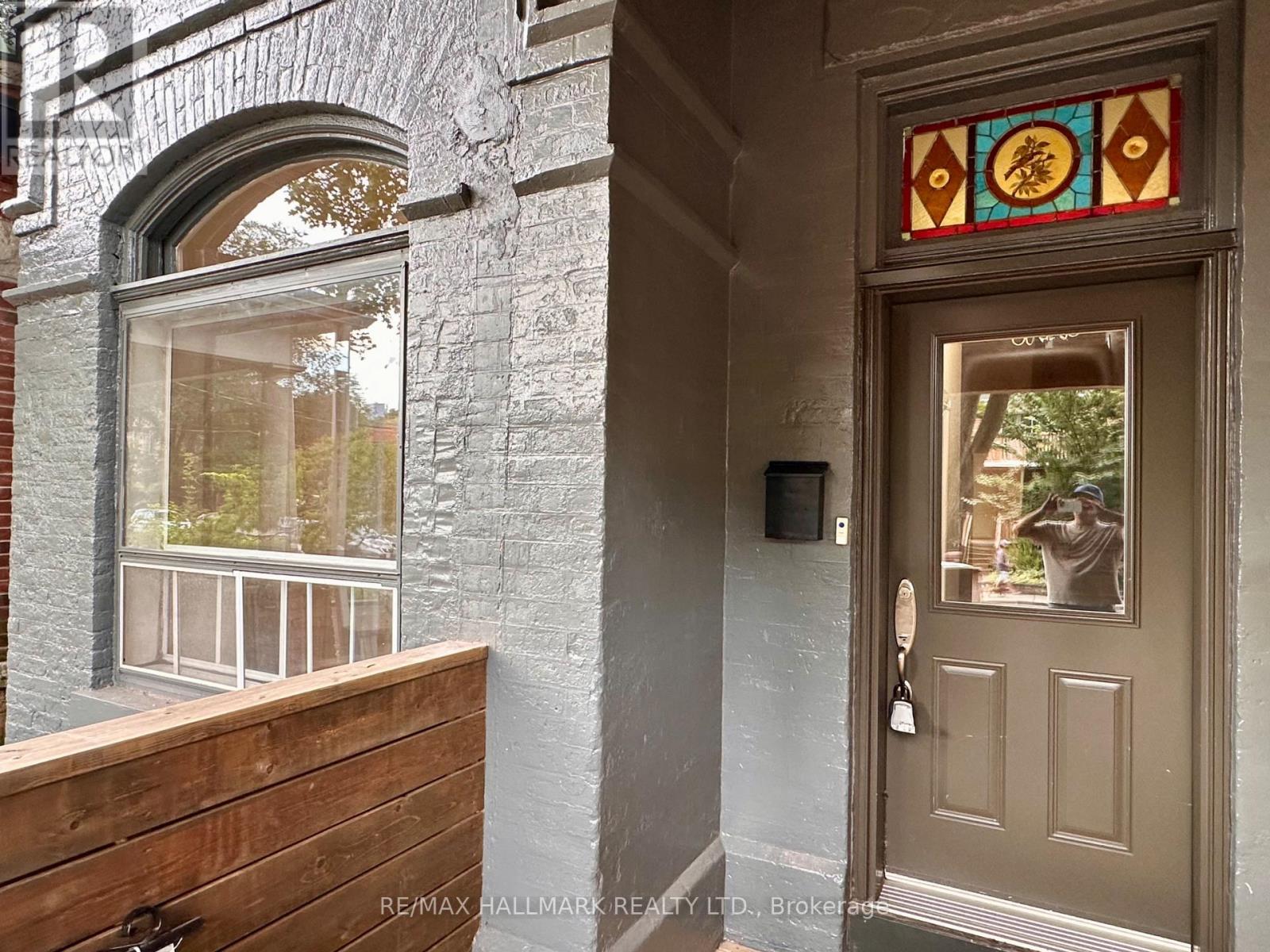 128 Brunswick Avenue, Toronto, Ontario M5S 2M2 - Photo 4 - C13716890