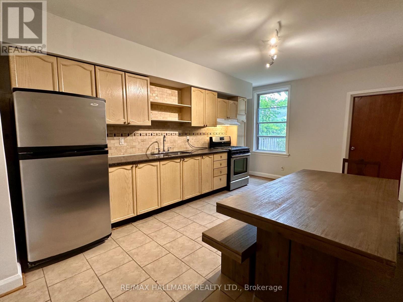 128 Brunswick Avenue, Toronto, Ontario M5S 2M2 - Photo 12 - C13716890