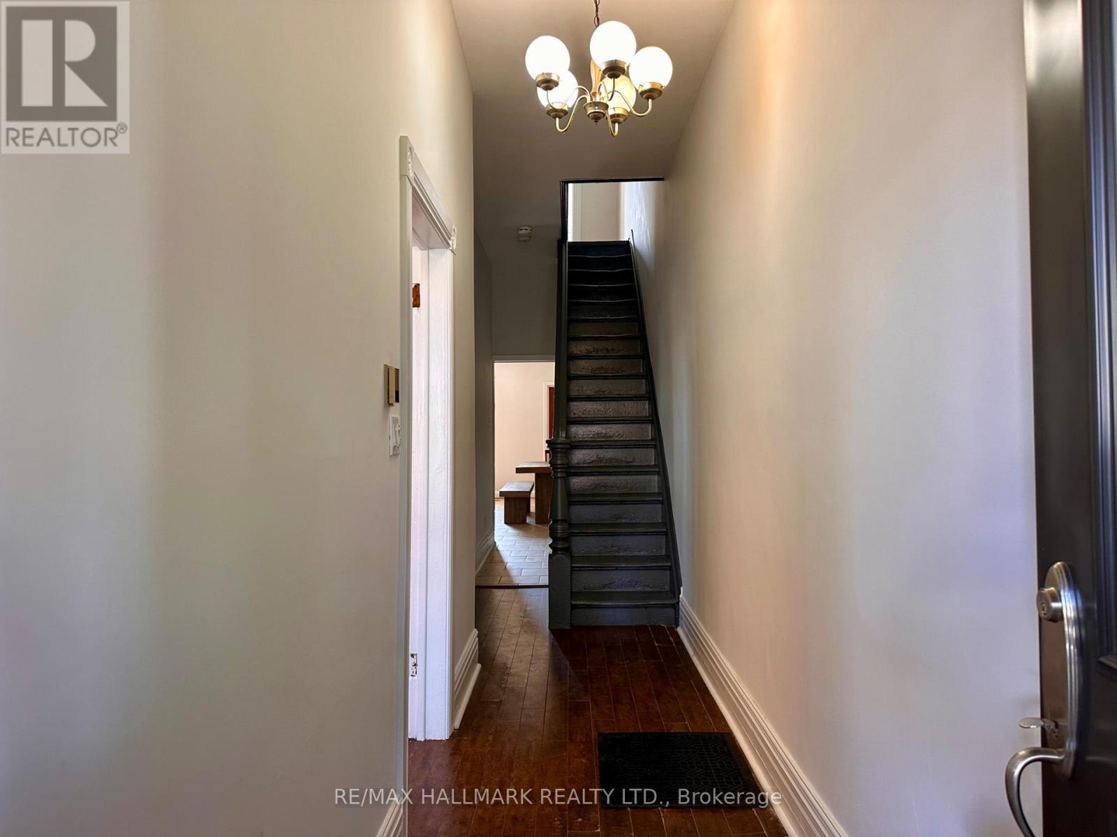 128 Brunswick Avenue, Toronto, Ontario M5S 2M2 - Photo 11 - C13716890