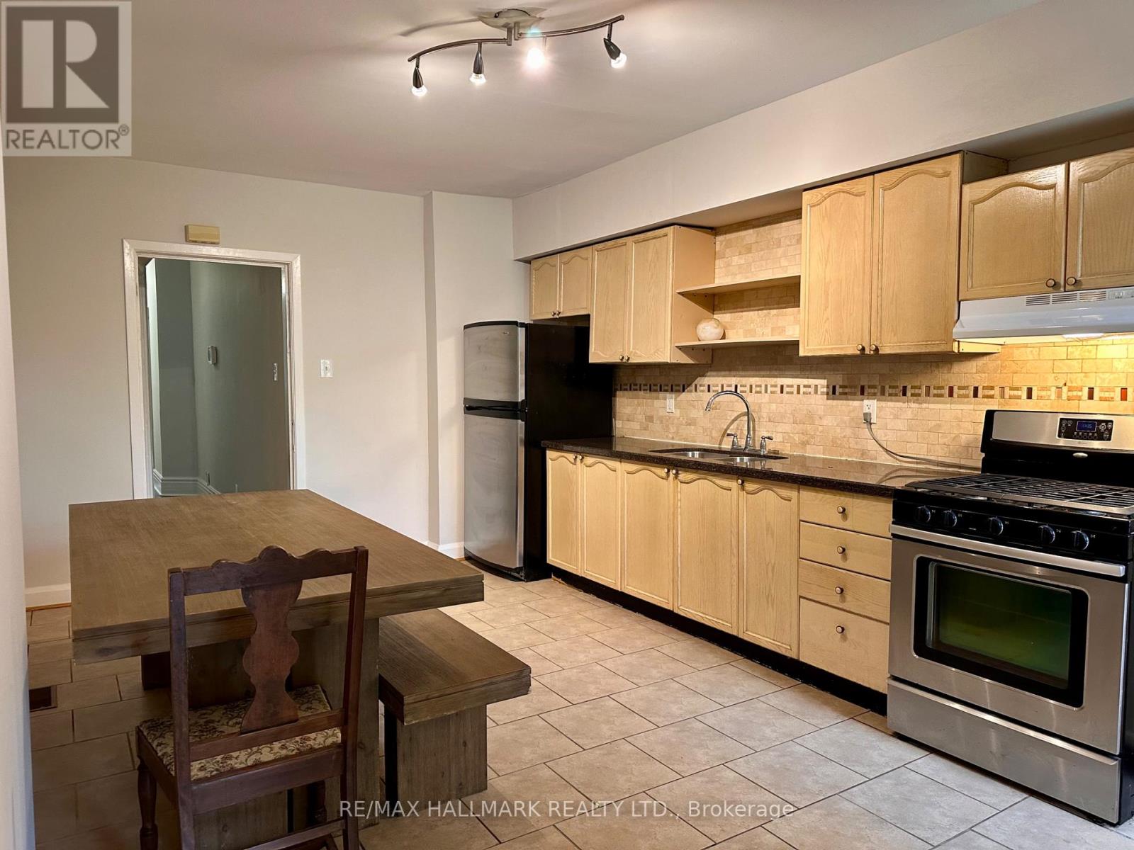 128 Brunswick Avenue, Toronto, Ontario M5S 2M2 - Photo 14 - C13716890