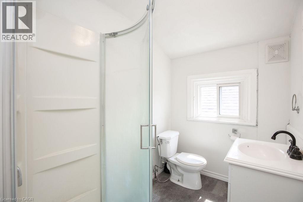 133 Park Row N Unit# 3, Hamilton, Ontario L8H 4E7 - Photo 5 - 40858754